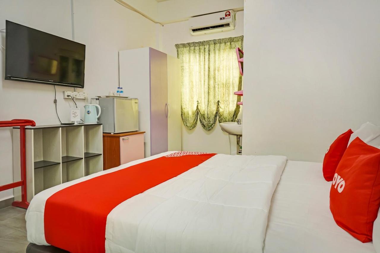 Oyo 90462 Padang Besar Green Inn Exterior photo